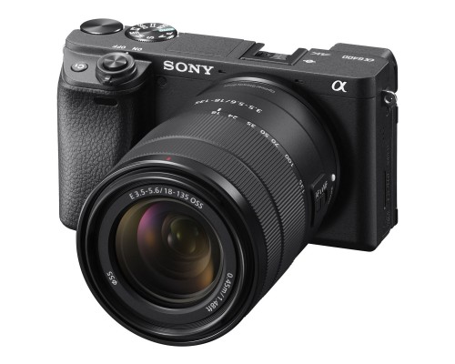 Цифровий фотоапарат Sony Alpha 6400 kit 18-135 Black (ILCE6400MB.CEC)