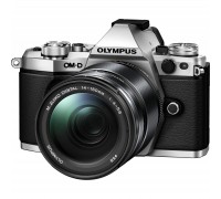 Цифровий фотоапарат Olympus E-M5 mark II 14-150 II Kit silver/black (V207043SE000)