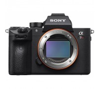 Цифровой фотоаппарат Sony Alpha 7RM3 body black (ILCE7RM3AB.CEC)