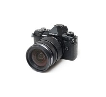 Цифровий фотоапарат Olympus E-M5 mark II 12-40 PRO Kit + HLD-8 + BLN-1 black/black (V207041BE010)