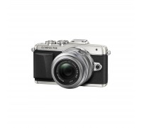 Цифровий фотоапарат Olympus E-PL7 14-42 mm Pancake Zoom Kit silver/silver (V205073SE001)