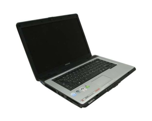 Ноутбук Toshiba Satellite L450D-Intel Pentium T4300-2.1GHz-4Gb-DDR2-250Gb-HDD-W15.6-Web-DVD-RW-(B)- Б/В