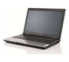 Ноутбук Fujitsu LIFEBOOK E752-Intel Core i5-3230M-2,60GHz-4Gb-DDR3-320Gb-HDD-DVD-R-W15.6-(B)- Б/В