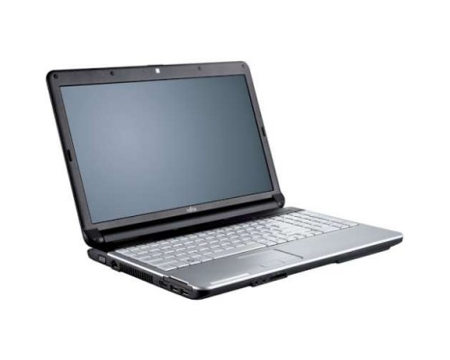 Ноутбук Fujitsu LIFEBOOK A530-Intel Celeron P4600-2.0GHz-2Gb-DDR3-250Gb-HDD-W15.6 -Web-DVD-RW-(B-)-Б/В