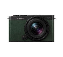 Цифровий фотоапарат Panasonic Lumix DC-S9 Kit 18-40mm f/4.5-6.3 Dark Olive (DC-S9NE-G)