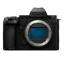 Цифровий фотоапарат Panasonic Lumix DC-S5 II X Body (DC-S5M2XEE)