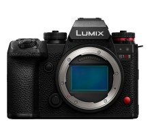 Цифровий фотоапарат Panasonic Lumix DC-S1R II Body (DC-S1RM2E)